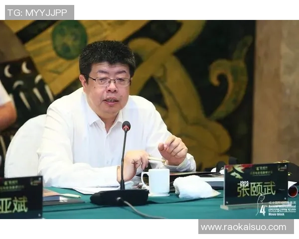 杜姓足球明星的成就与影响力探讨及其在国际赛场上的表现分析