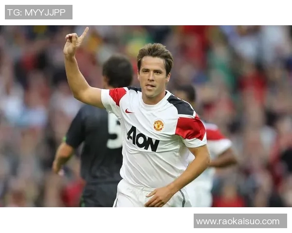 足球明星与孩子们的欢乐时光视频分享温馨瞬间尽在其中