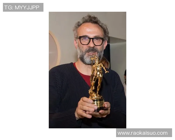 足球明星的奢华礼物展示精致细节与独特魅力的完美结合