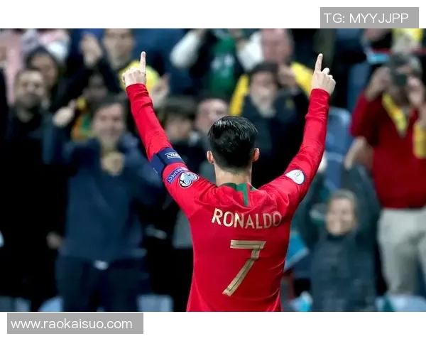 足球明星背后的奋斗与坚持揭示他们不为人知的成长历程与人生故事